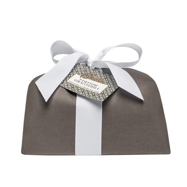 Panettone con crema alla stracciatella