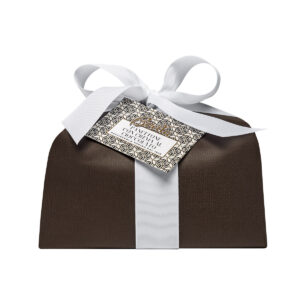 Panettone con crema al cioccolato